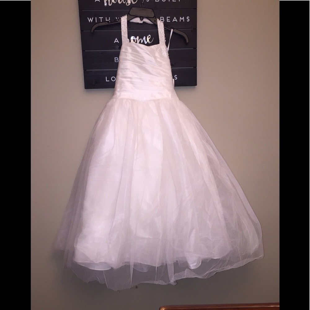 Beautiful flower girl dress